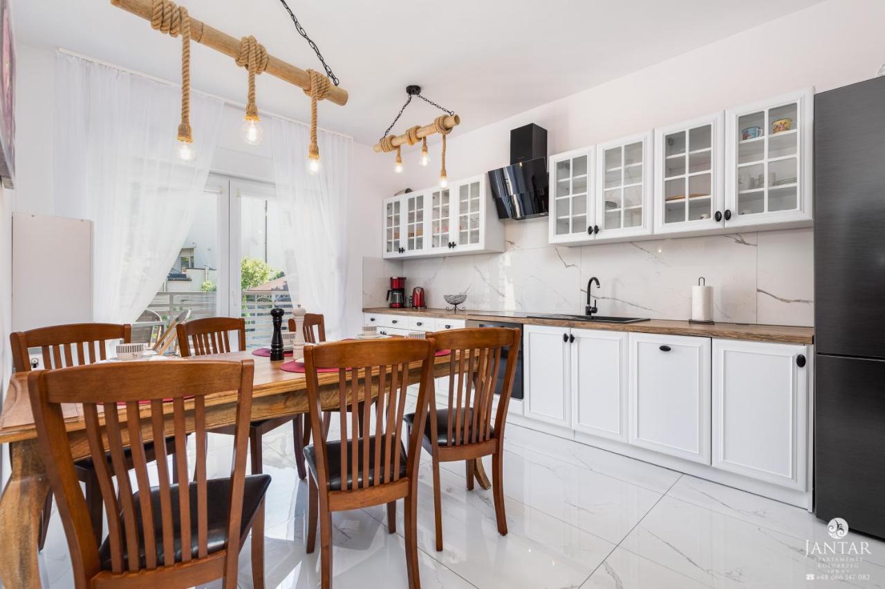 Jantar Apartamenty Sobieskiego 코워브제크 외부 사진